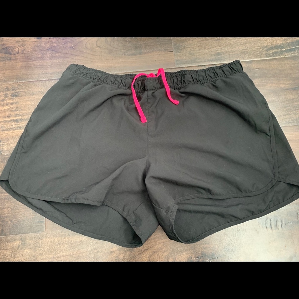 Athletic shorts